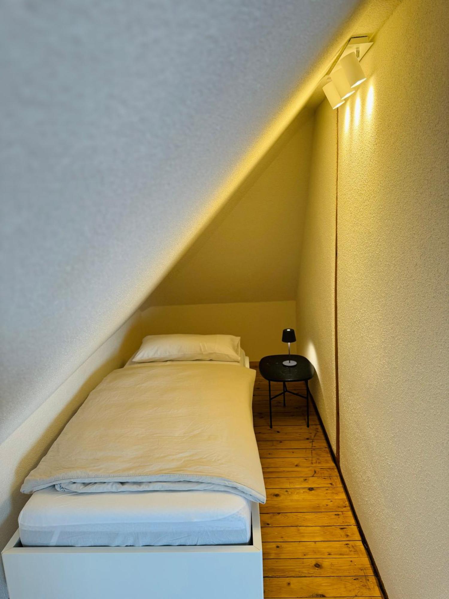 A14 Three Bed Apartment City Center Heidenheim an der Brenz Bagian luar foto