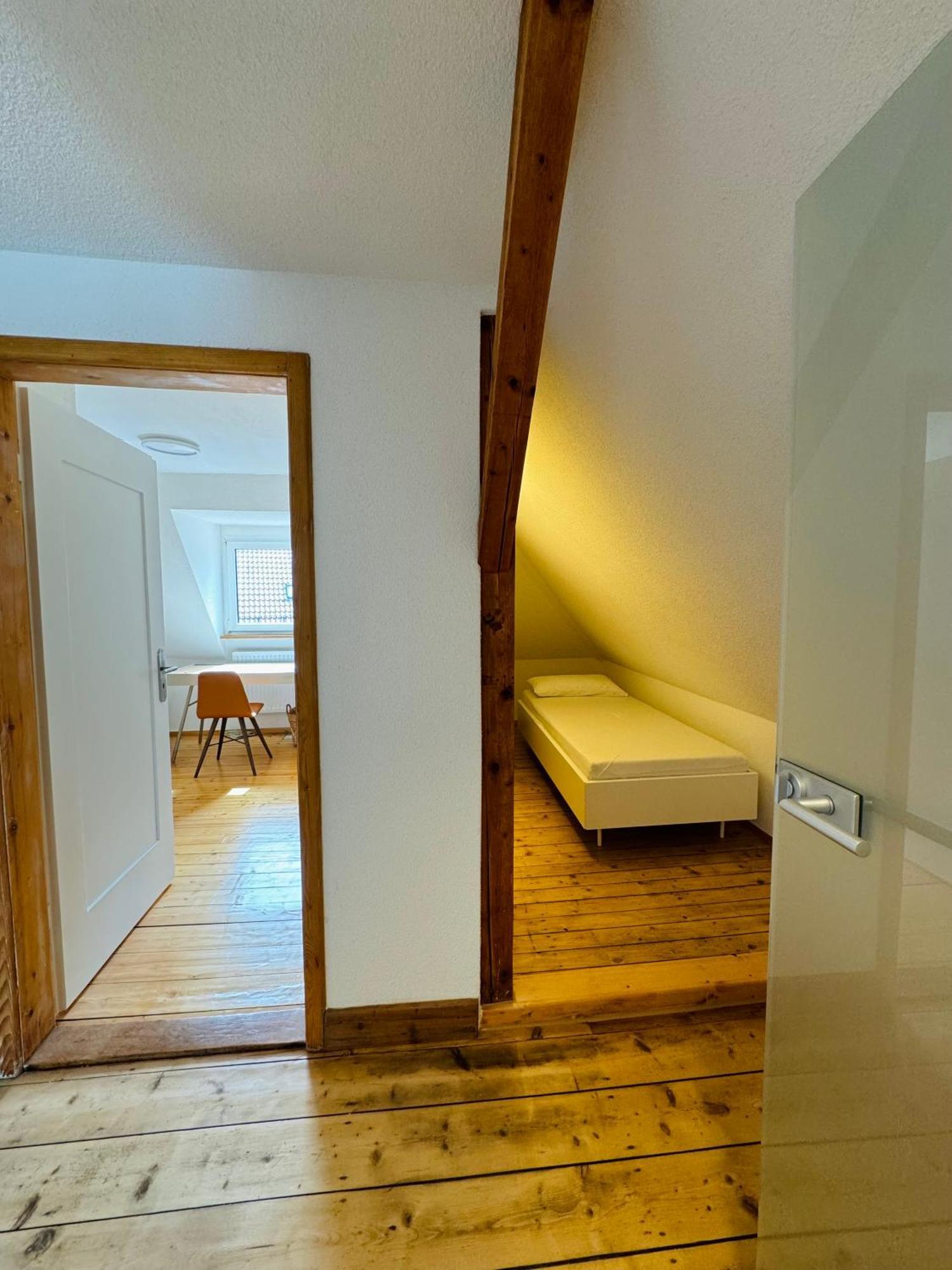 A14 Three Bed Apartment City Center Heidenheim an der Brenz Bagian luar foto